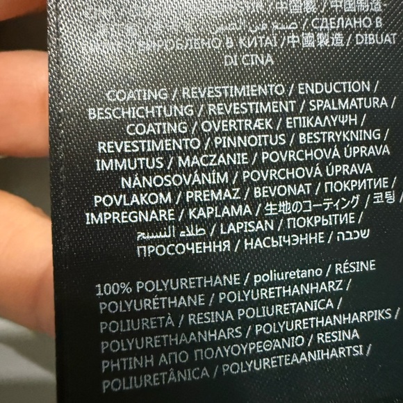 GUESS USA quilted puffer vest - Picture 10 of 10